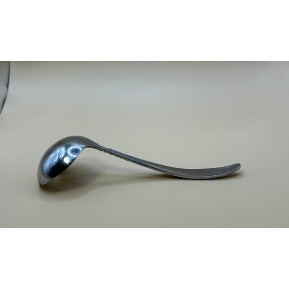 1 Solid Gravy Ladle Dignity Acsons 6 1/8 in Swirl Pattern Japan - Picture 5 of 11